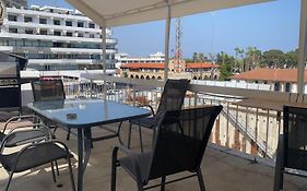 Unique City Hostel 100 Meters From Beach